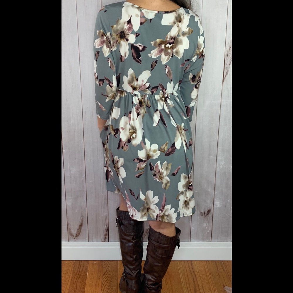 🎈The Hadley Dress- grey floral babydoll dress - Picture 5 of 8